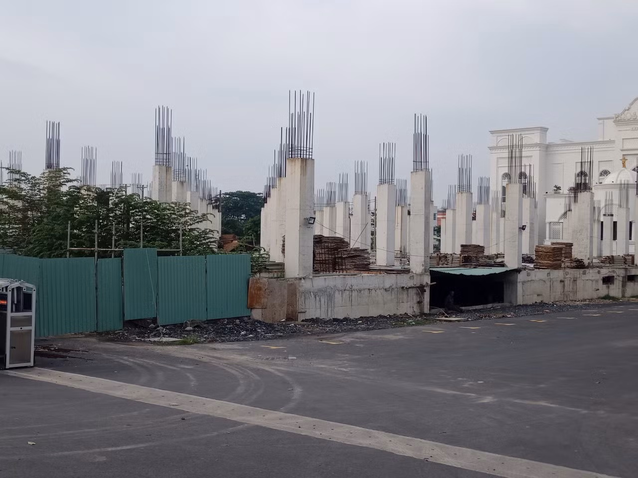 Cận cảnh khu phức hợp không phép giữa trung tâm thành phố Biên Hòa ảnh 4