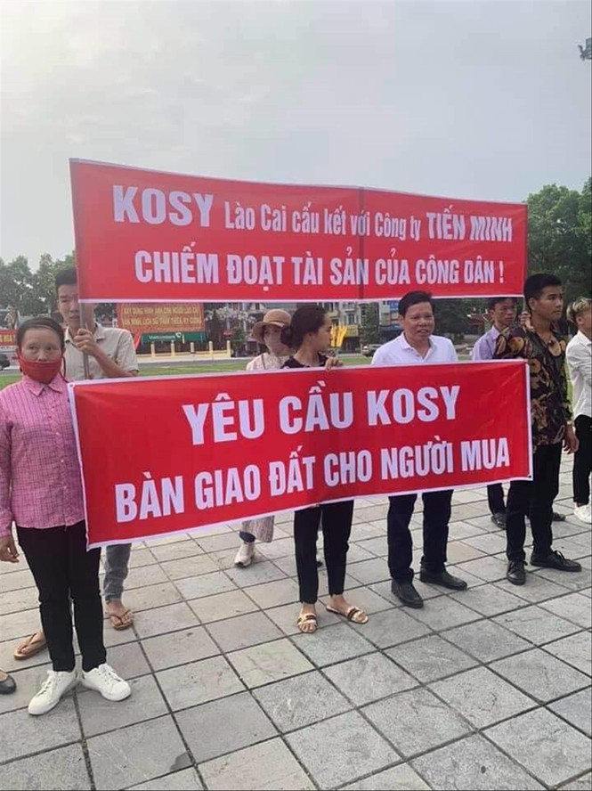 Đường BT 18 năm chưa xong đất đối ứng đã bán, dân kéo đến 'ăn nằm' đòi nhà ảnh 4