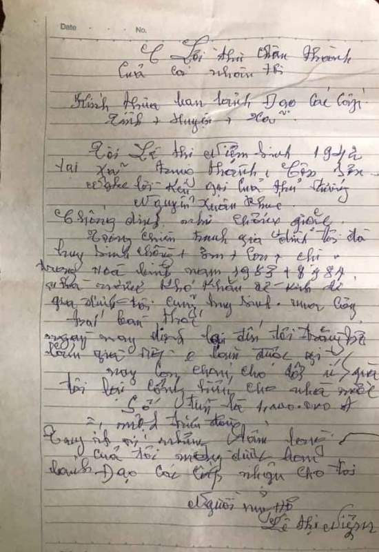 Mẹ liệt sĩ 80 tuổi đạp xe lên xã ủng hộ tiền chống dịch Covid-19 ảnh 2