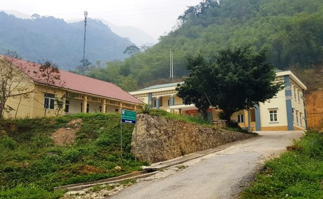 Bắt quả tang ba cán bộ xã đánh bạc ảnh 1