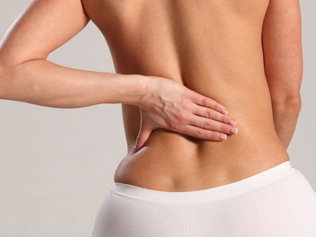 Lưng có những dấu hiệu này đi khám ung thư ngay kẻo muộn ảnh 2