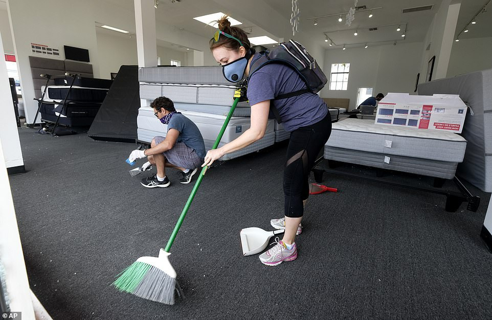 Nước Mỹ tan hoang sau một tuần 'không ngủ' vì bạo loạn ảnh 12