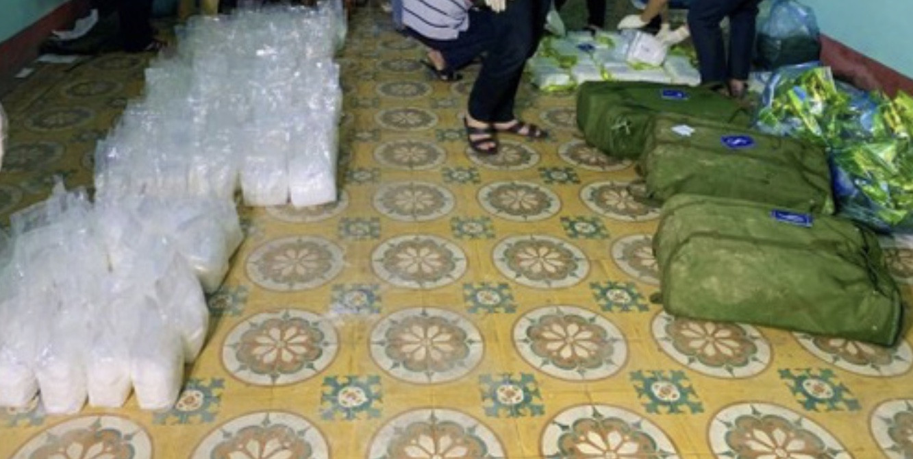 Lộ danh tính 2 nghi phạm vận chuyển gần 250kg ma tuý ảnh 2