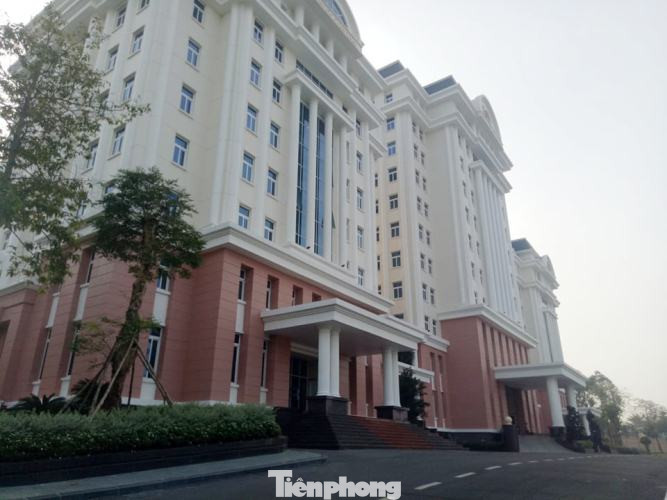 Cận cảnh trụ sở mới của Công an tỉnh Bình Dương ảnh 1