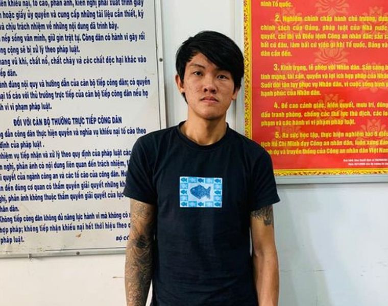 Dùng dao đâm chết người sau khi nhìn chằm chằm nạn nhân ảnh 1