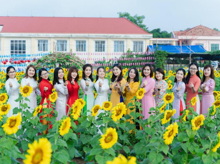 Kỹ sư 9X rời phố thị làm nông trại đẹp như ‘thiên đường’ ảnh 4