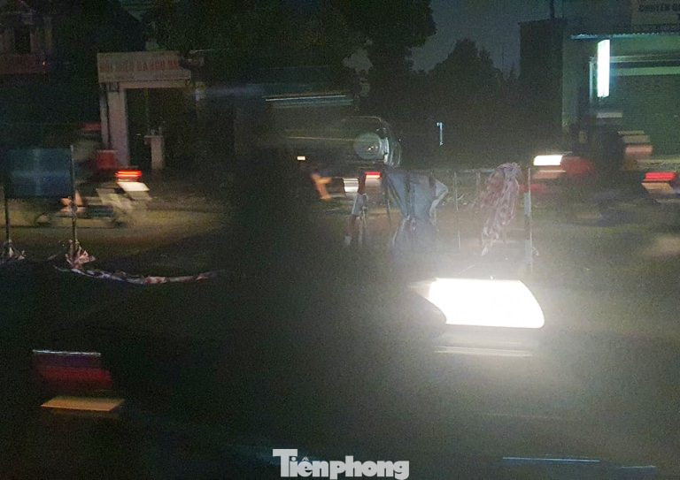 Nhiều người gặp nạn khi đi qua dự án đường 'nghìn tỷ' ảnh 4