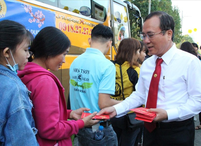 45.000 thanh niên có việc làm, tặng vé xe tết cho đoàn viên ảnh 2