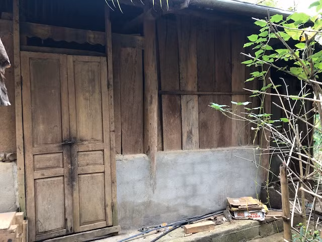 Ảm đạm những ngôi nhà trực chờ bị sông Mã 'nuốt chửng' ảnh 7