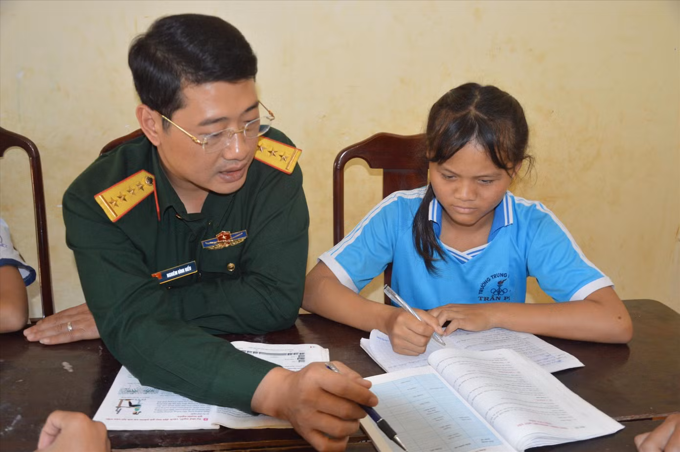 Cống hiến tài năng, lan tỏa yêu thương ảnh 1
