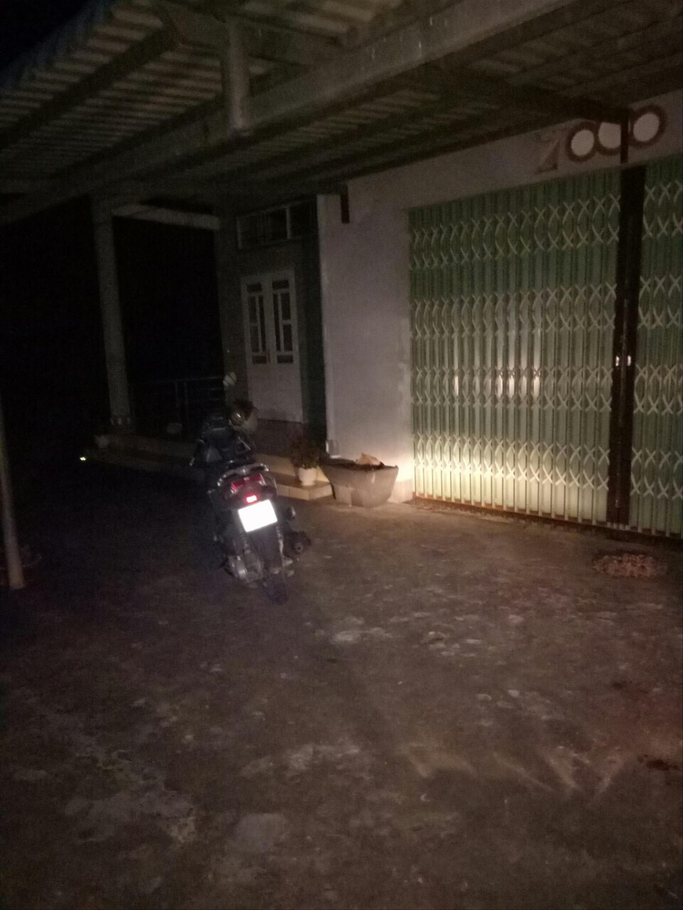 Thông tin mới vụ Chủ tịch xã 'tâm sự' với phụ nữ vắng chồng ảnh 1