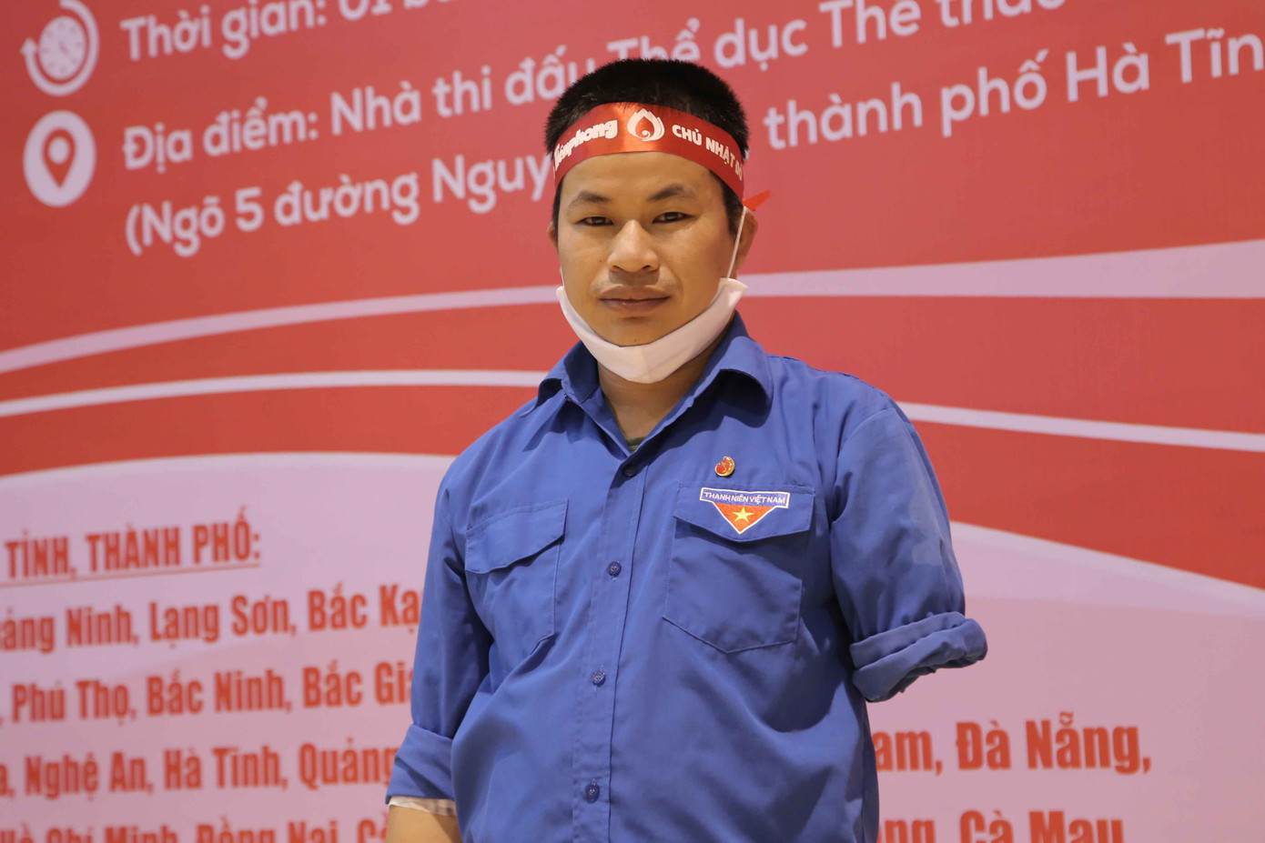 Bí thư Chi đoàn khuyết một cánh tay với 24 lần hiến máu cứu người ảnh 1