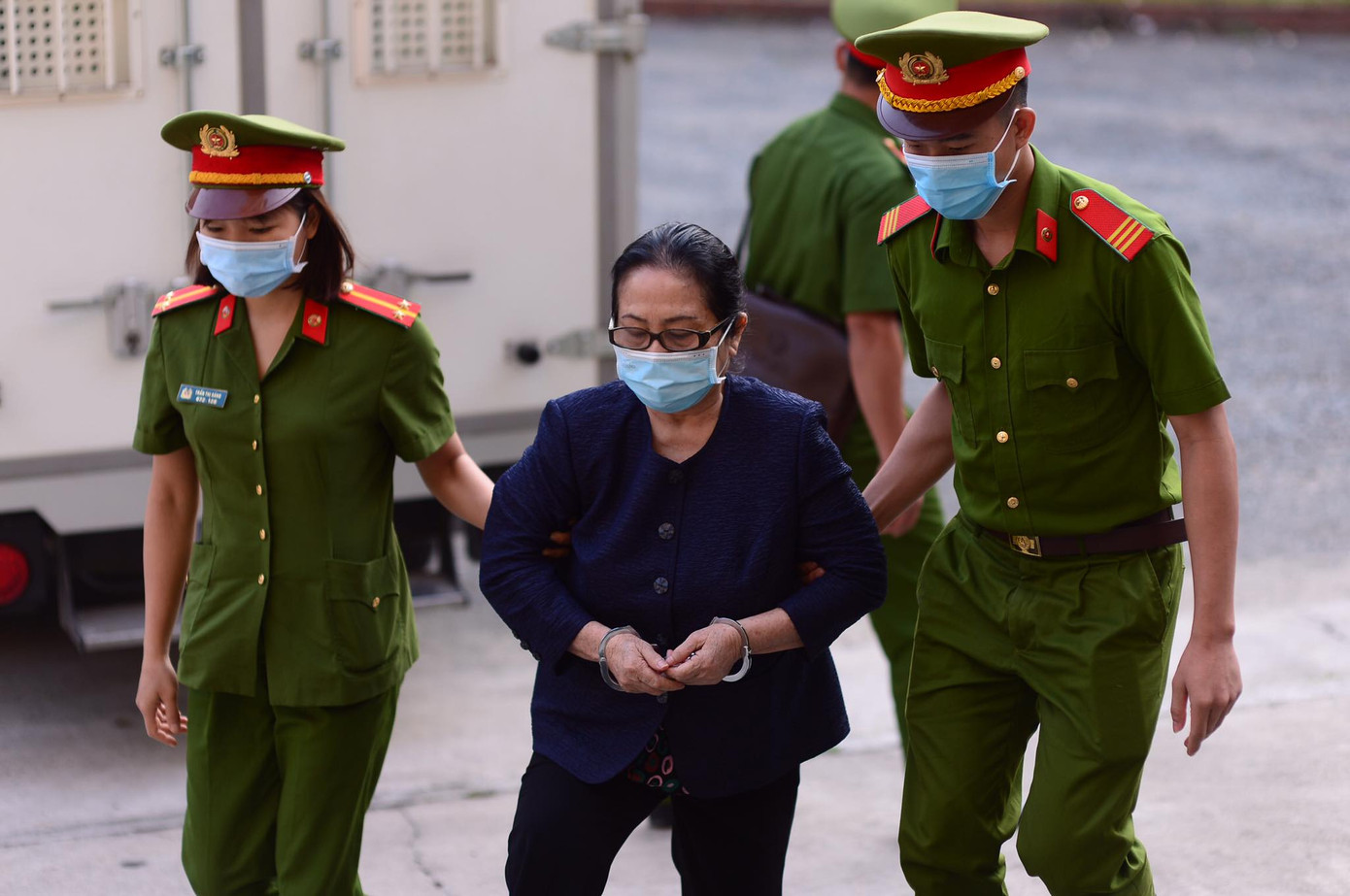 Viện kiểm sát nêu lý do không xử lý hình sự cựu Chủ tịch TPHCM Lê Hoàng Quân ảnh 1