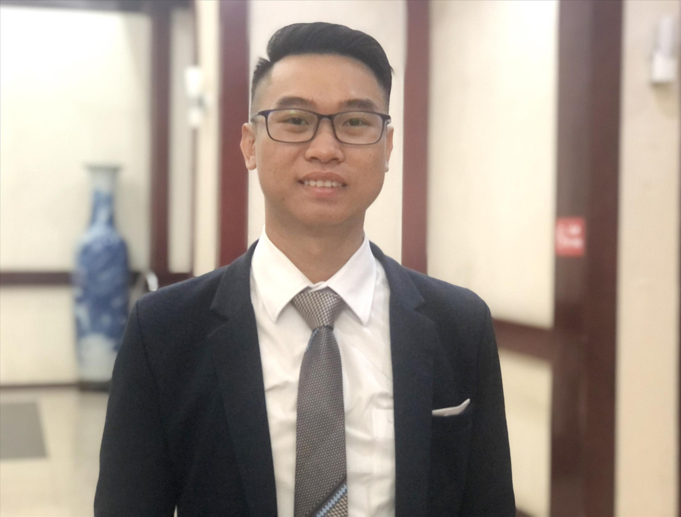 Tiếp thêm ngọn lửa cống hiến ảnh 1