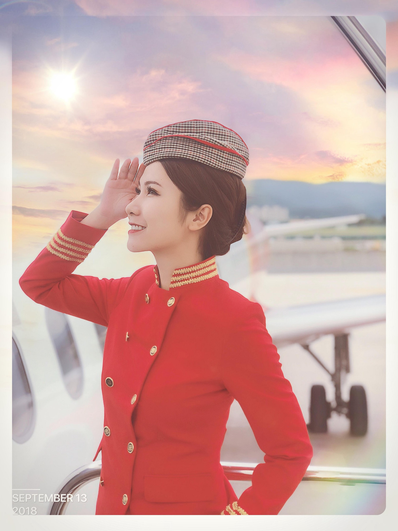 Hai hotgirl hàng không lọt Bán kết Hoa hậu Việt Nam 2020 ảnh 1