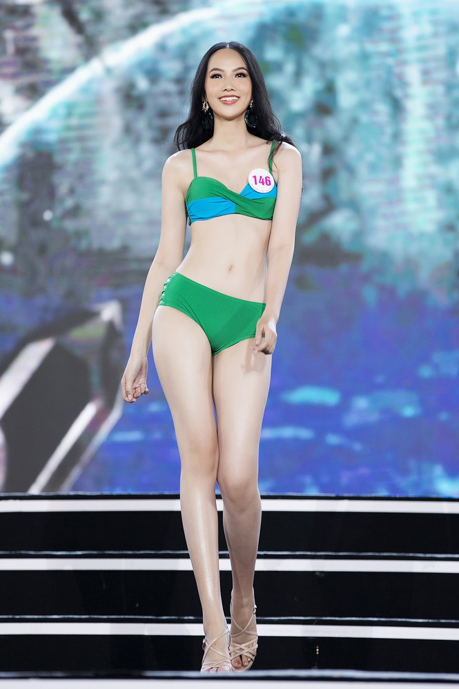 Sắc vóc xinh đẹp của hai nữ sinh Đồng Nai vào Chung kết Hoa hậu Việt Nam 2020 ảnh 5