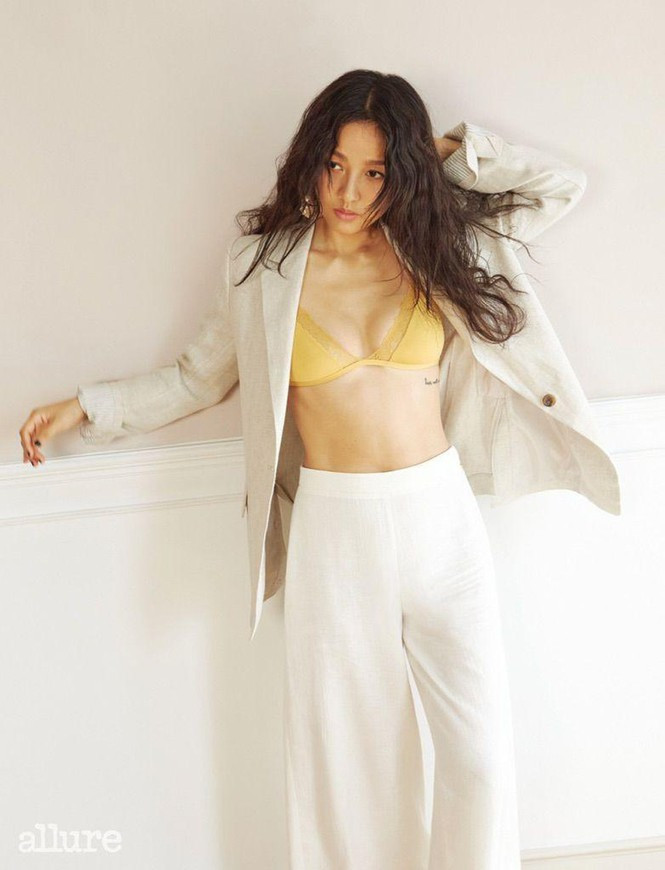 Showbiz 17/10: Con trai Bà Tân Vlog đăng clip khóc lóc sau 2 lần bị xử phạt ảnh 4