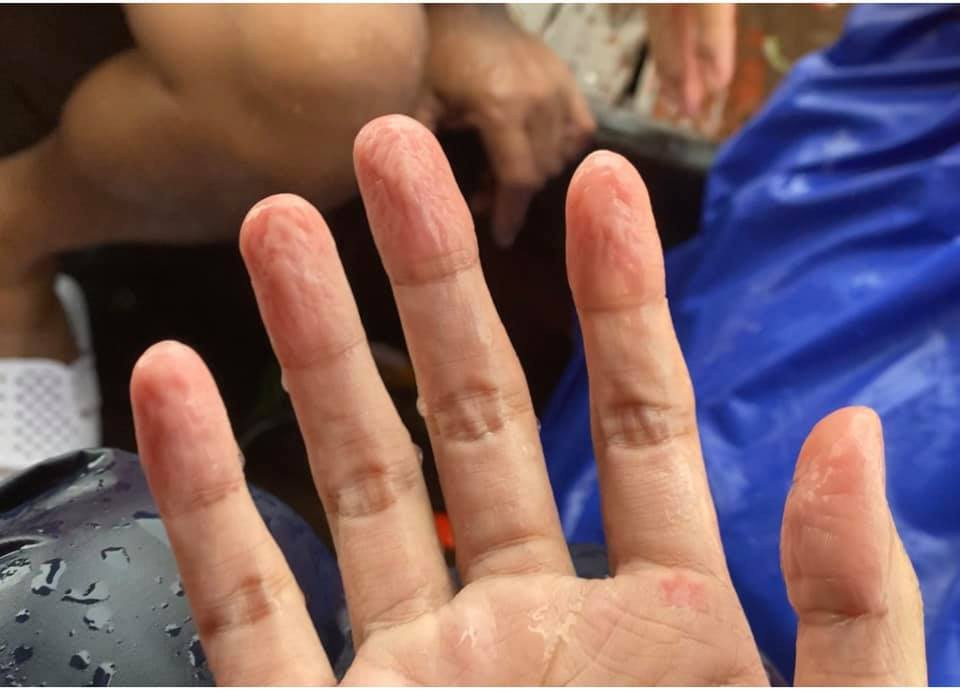 Thủy Tiên: ‘Số tiền quyên góp đã lên tới hơn 100 tỷ và mình bắt đầu lo rồi’ ảnh 2