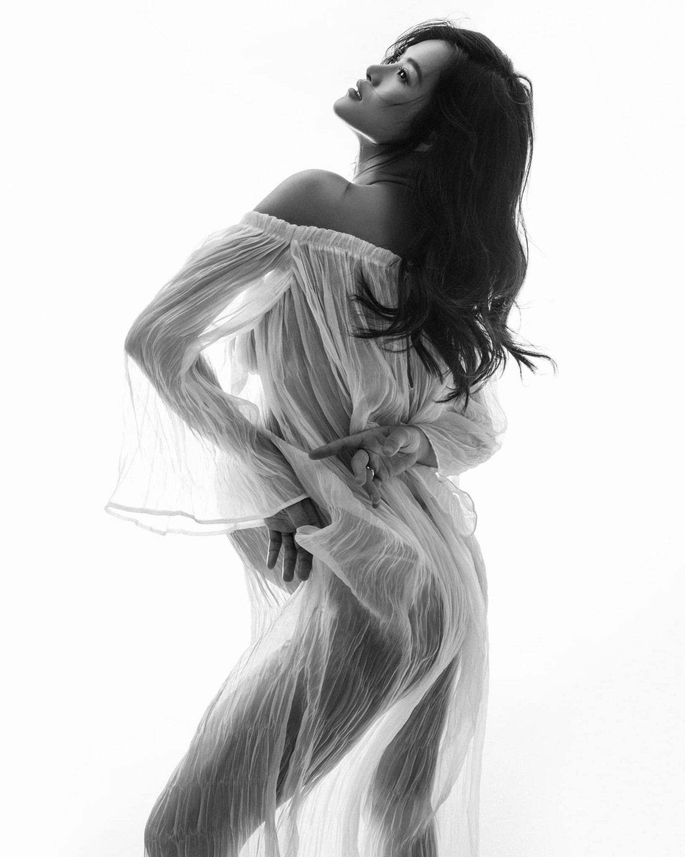 Ông Cao Thắng - Đông Nhi hạnh phúc đón con gái đầu lòng ảnh 8