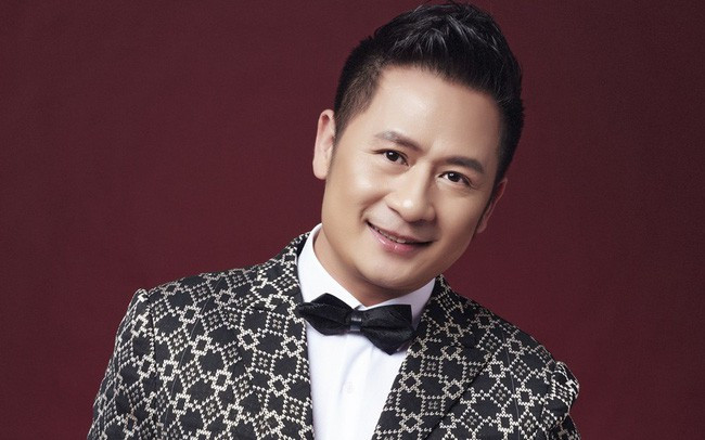 Showbiz 13/10: Cardi B gây tranh cãi khi mặc bikini bé xíu xách túi Birkin gần 1 tỷ đồng ảnh 4