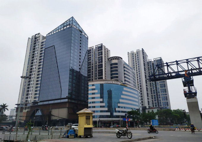 Giao 'đất vàng' không qua đấu giá, đưa dân vào ở 'siêu' dự án chưa nghiệm thu ảnh 1