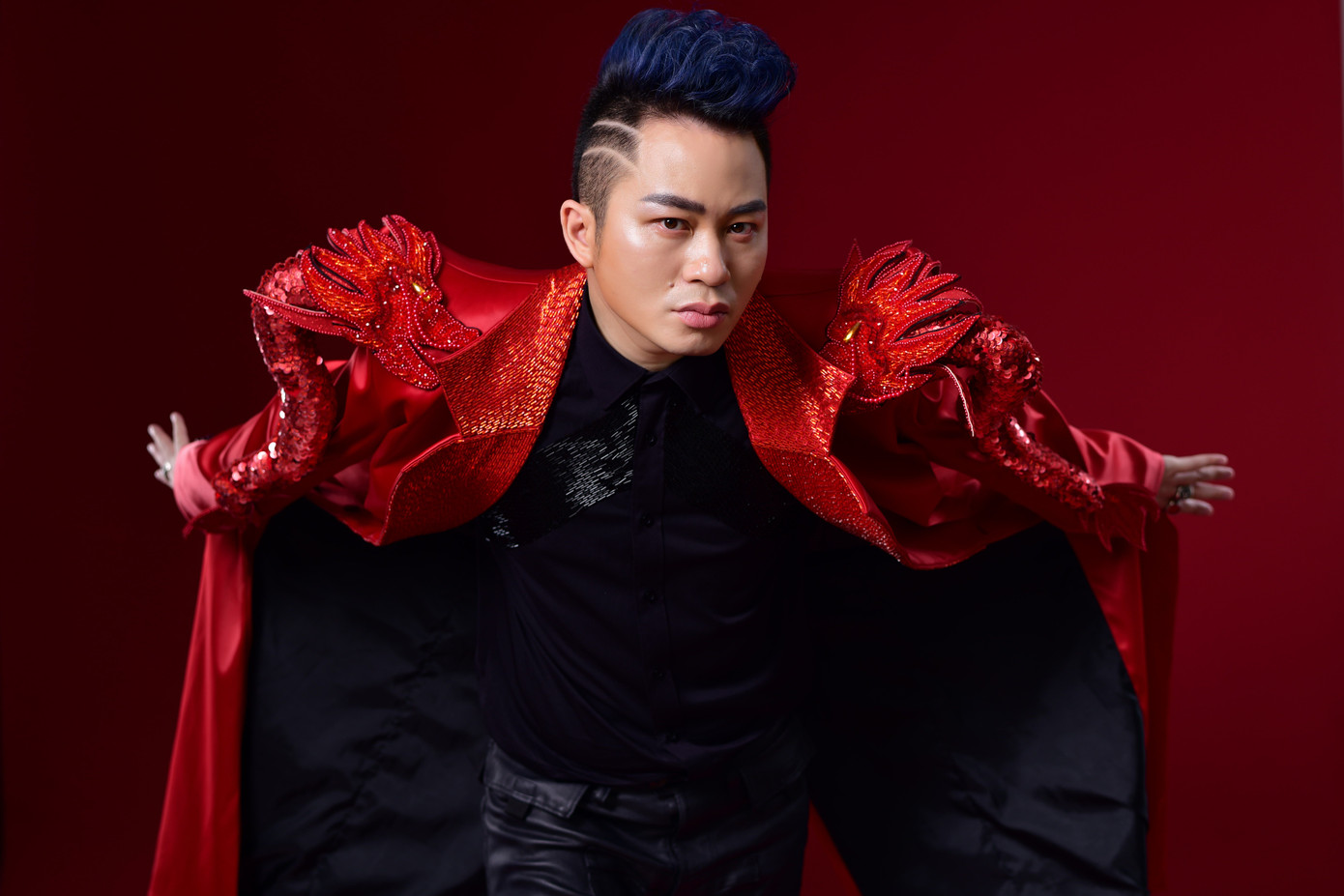 Ca sĩ Thanh Lam, Tùng Dương hát ở Gala Tiền Phong Golf Championship 2020 ảnh 2