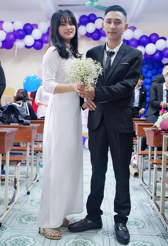 Chuyện tình chàng thủ khoa khối A từng bỏ học làm thuê 3 năm ảnh 2