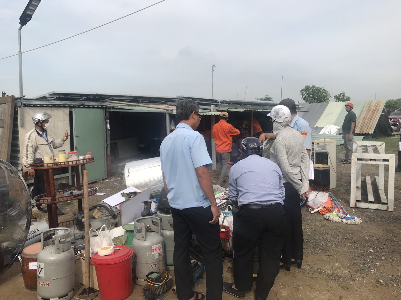 Phó chủ tịch xã bị tố cưỡng chế sai gây thiệt hại 900 triệu đồng ảnh 3