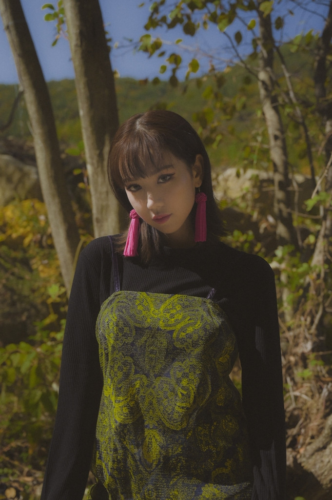 Xinh đẹp, hát hay, Min còn “đốn tim” fan vì biết nói 5 thứ tiếng và tài rap cực đỉnh ảnh 1