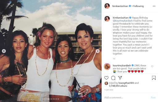 Kendall Jenner và bạn bè “diễu hành” xe mừng sinh nhật Kourtney Kardashian ảnh 2