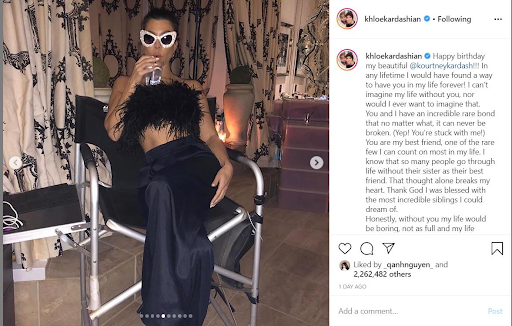 Kendall Jenner và bạn bè “diễu hành” xe mừng sinh nhật Kourtney Kardashian ảnh 3