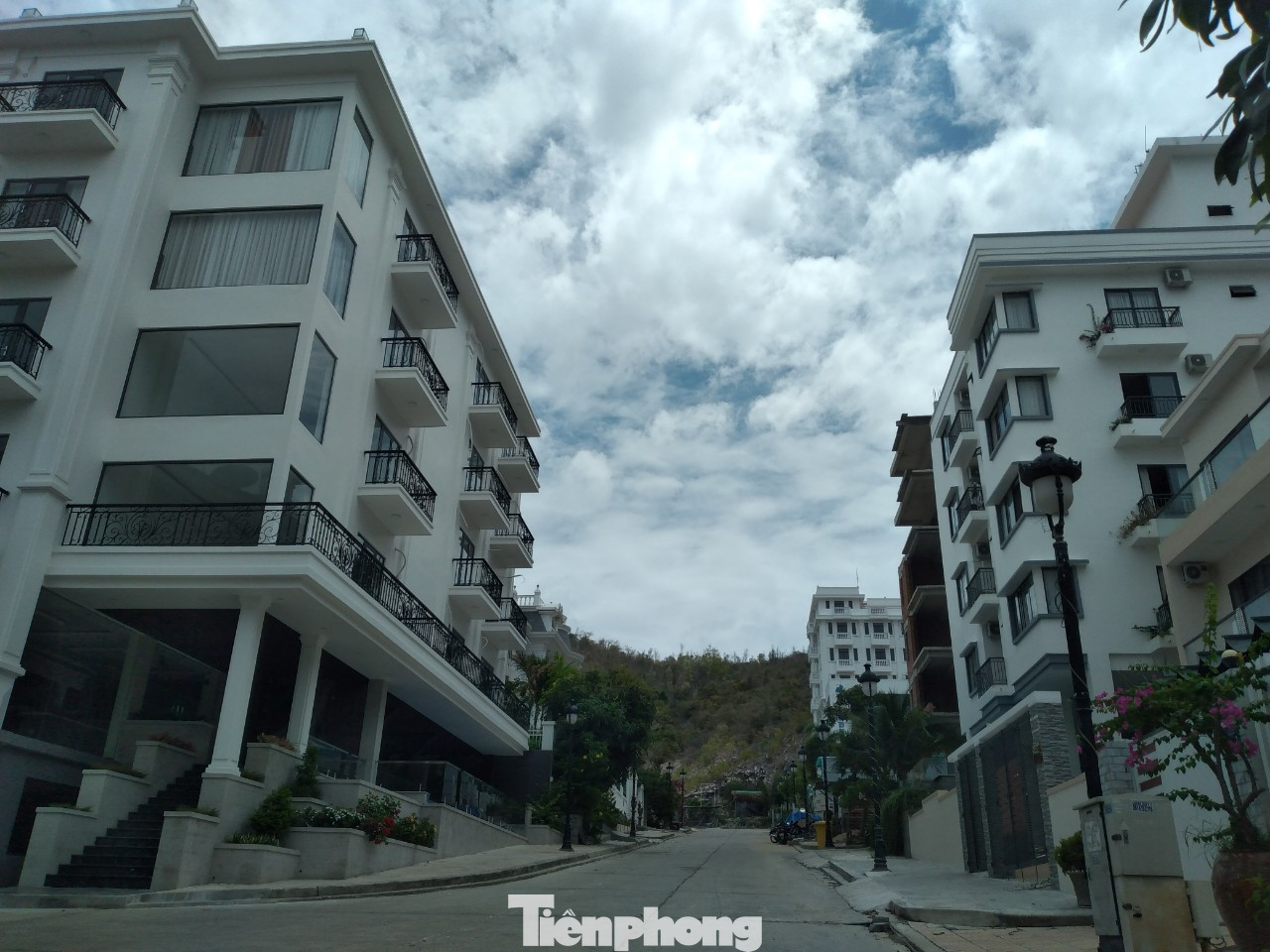 Đến thời hạn, 13 biệt thự vượt tầng dự án Ocean View Nha Trang vẫn chưa bị cưỡng chế ảnh 1