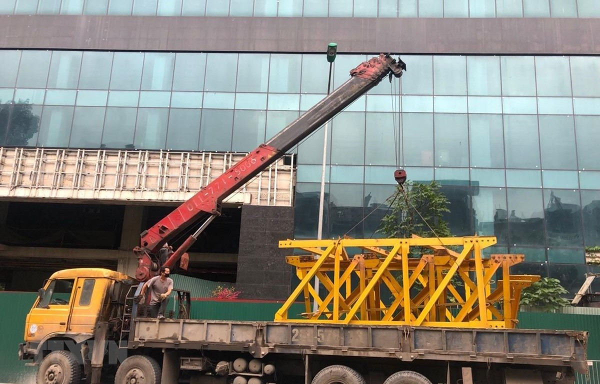 Hà Nội chốt ngày 'cắt ngọn' 2 tầng cao ốc sai phép 8B Lê Trực ảnh 2