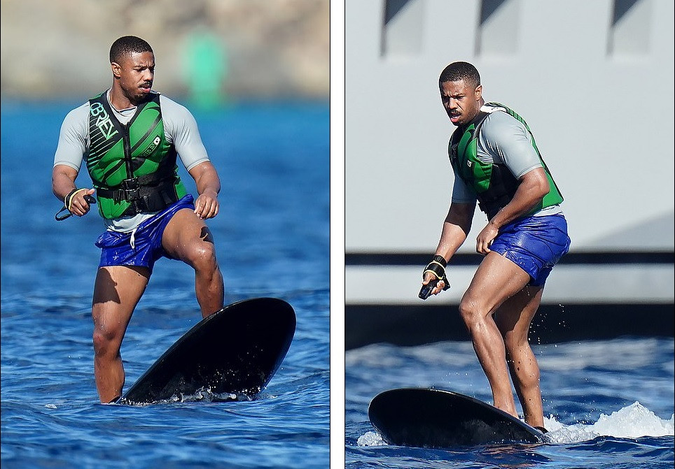 Người đàn ông quyến rũ nhất hành tinh tình tứ cùng bạn gái ‘bốc lửa’ trên biển ảnh 7