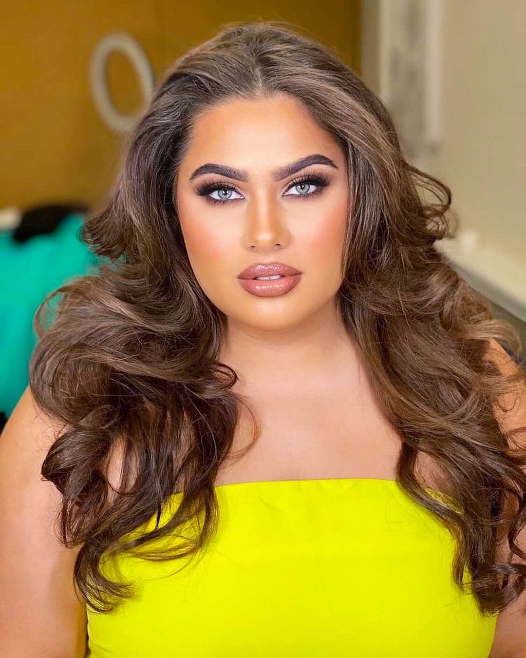 Người đẹp ngoại cỡ lọt top 12 Hoa hậu Trái đất Mỹ 2021 ảnh 3