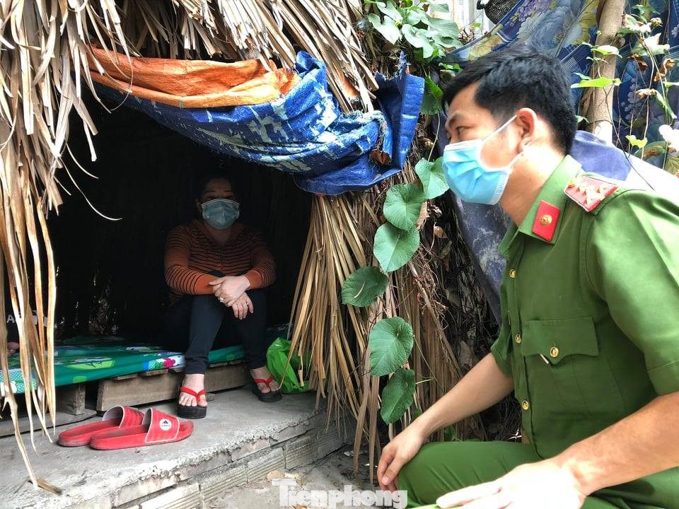 Bình Dương ra quân xử lý 'cà phê chòi’ sau phản ánh của báo Tiền Phong ảnh 2