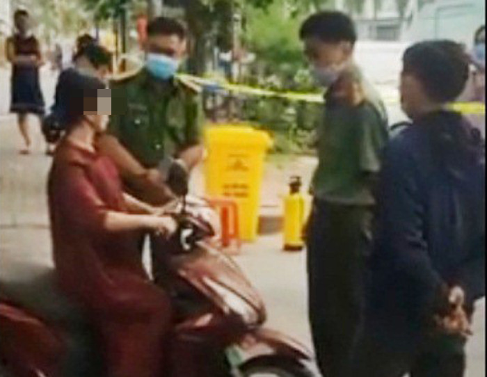 Người phụ nữ la hét đòi ra khỏi chung cư bị phong tỏa ở Bình Dương ảnh 1