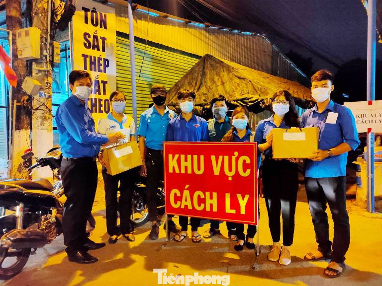 Kêu gọi tuổi trẻ đất Thủ xung phong hỗ trợ phòng, chống dịch ảnh 1
