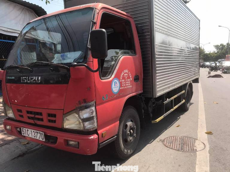 Va chạm với xe tải, hai 2 ông cháu tử vong ảnh 2