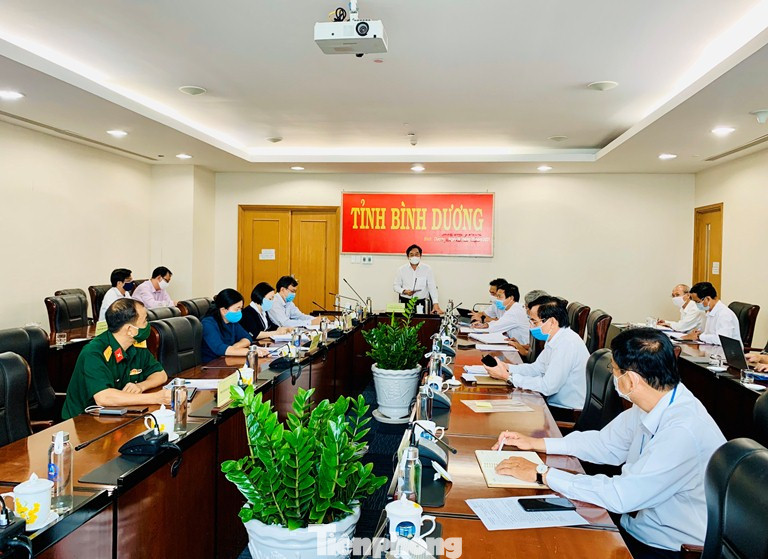 Bình Dương thông tin về các ca mắc COVID-19, dừng bắn pháo và lễ hội ảnh 1