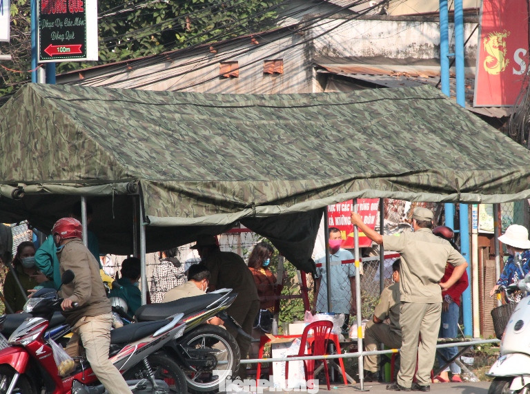 Bình Dương giãn cách xã hội nơi hai ca mắc COVID-19 ảnh 2