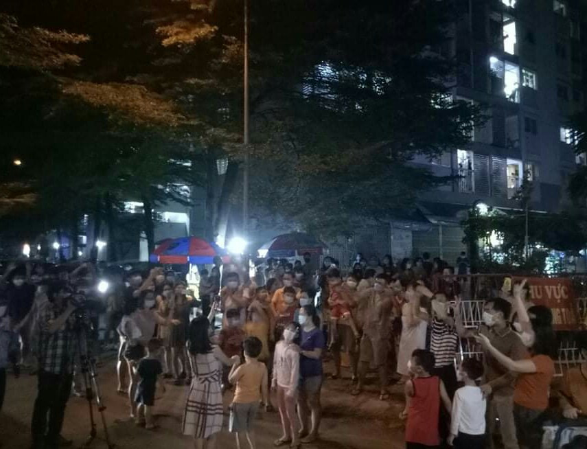 Bình Dương dỡ bỏ phong tỏa một khu vực trong đêm giao thừa ảnh 1