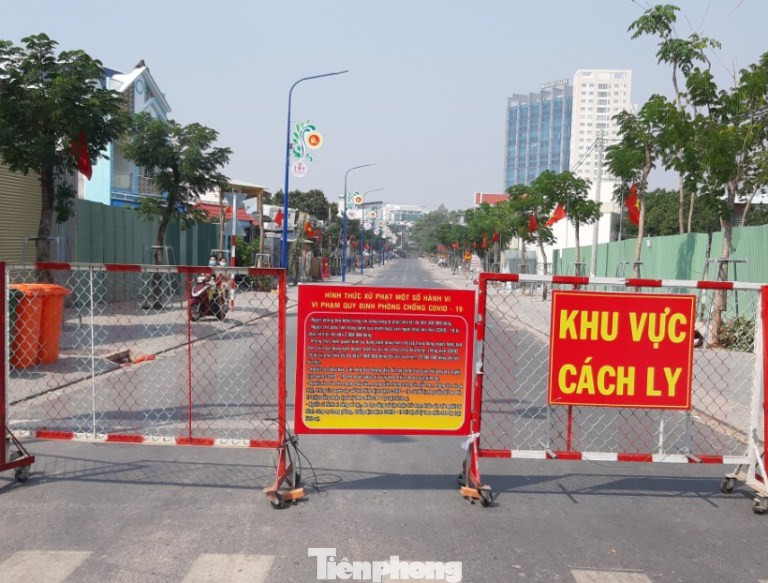 Bình Dương đặt máy ATM gạo phục vụ gần 2.000 hộ dân bị cách ly ảnh 2