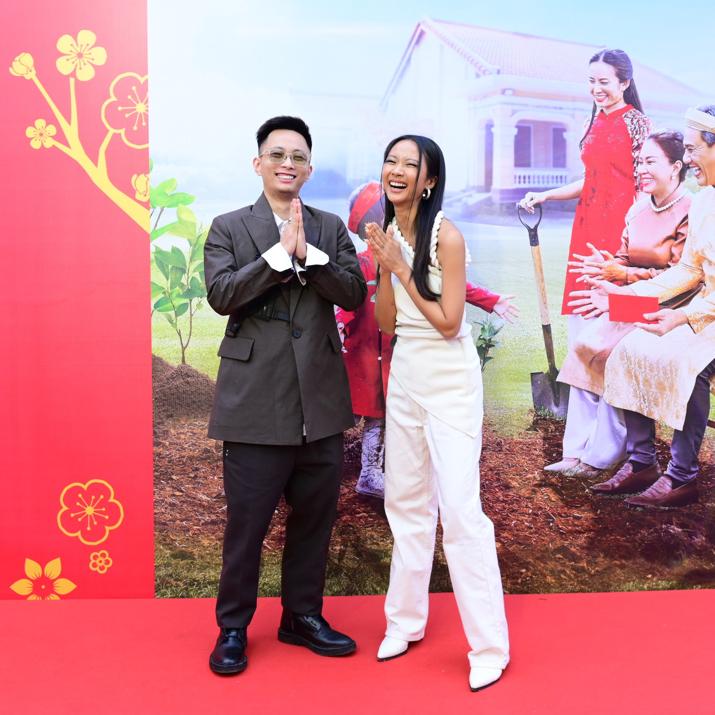 Thỏa lòng mong đợi của fan, Suboi cùng Rhymastic mang đến “Cả Ngàn Lời Chúc” đây rồi! ảnh 2