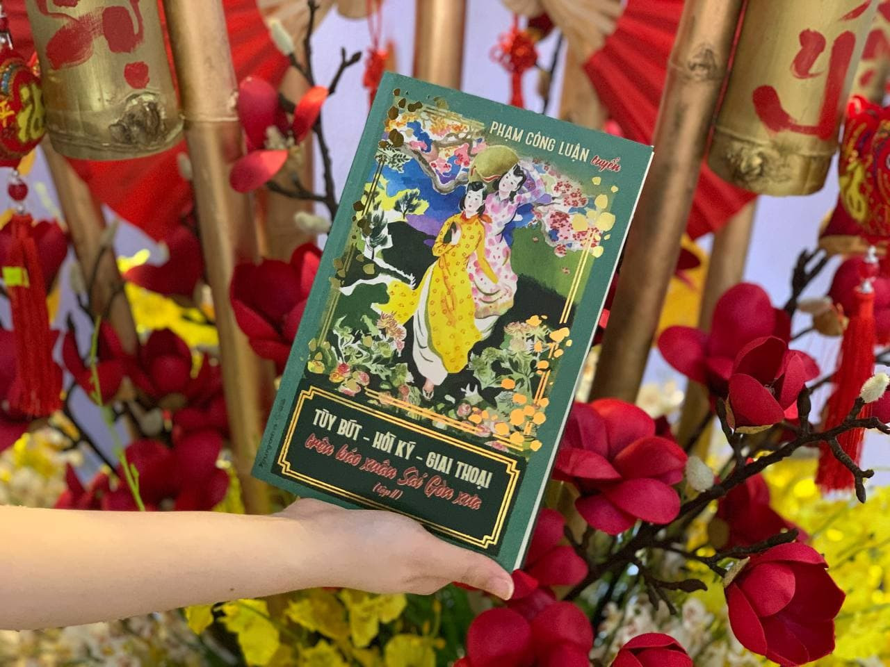 Hà Nội phố: Một cái Tết “mùa Cô-Vy” vẫn rất đỗi bình yên dù còn bao bộn bề lo lắng ảnh 8