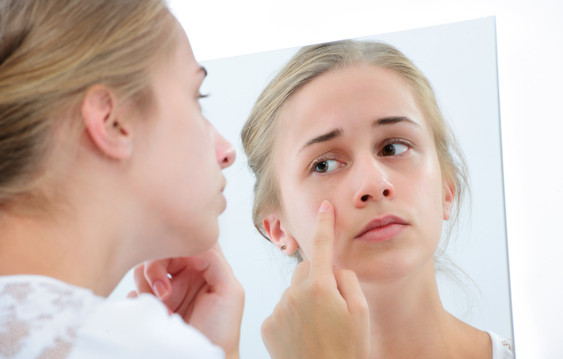 Chăm trị mụn nhưng lại bỏ quên các bước chăm sóc da sau mụn thì vẫn khó có làn da đẹp ảnh 1