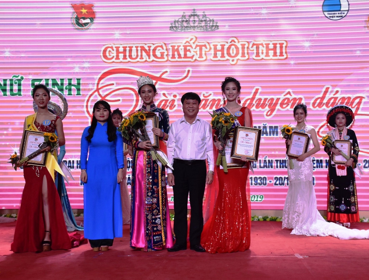 Nhan sắc hoa khôi Nữ sinh tài năng duyên dáng Tuyên Quang 2019 ảnh 1