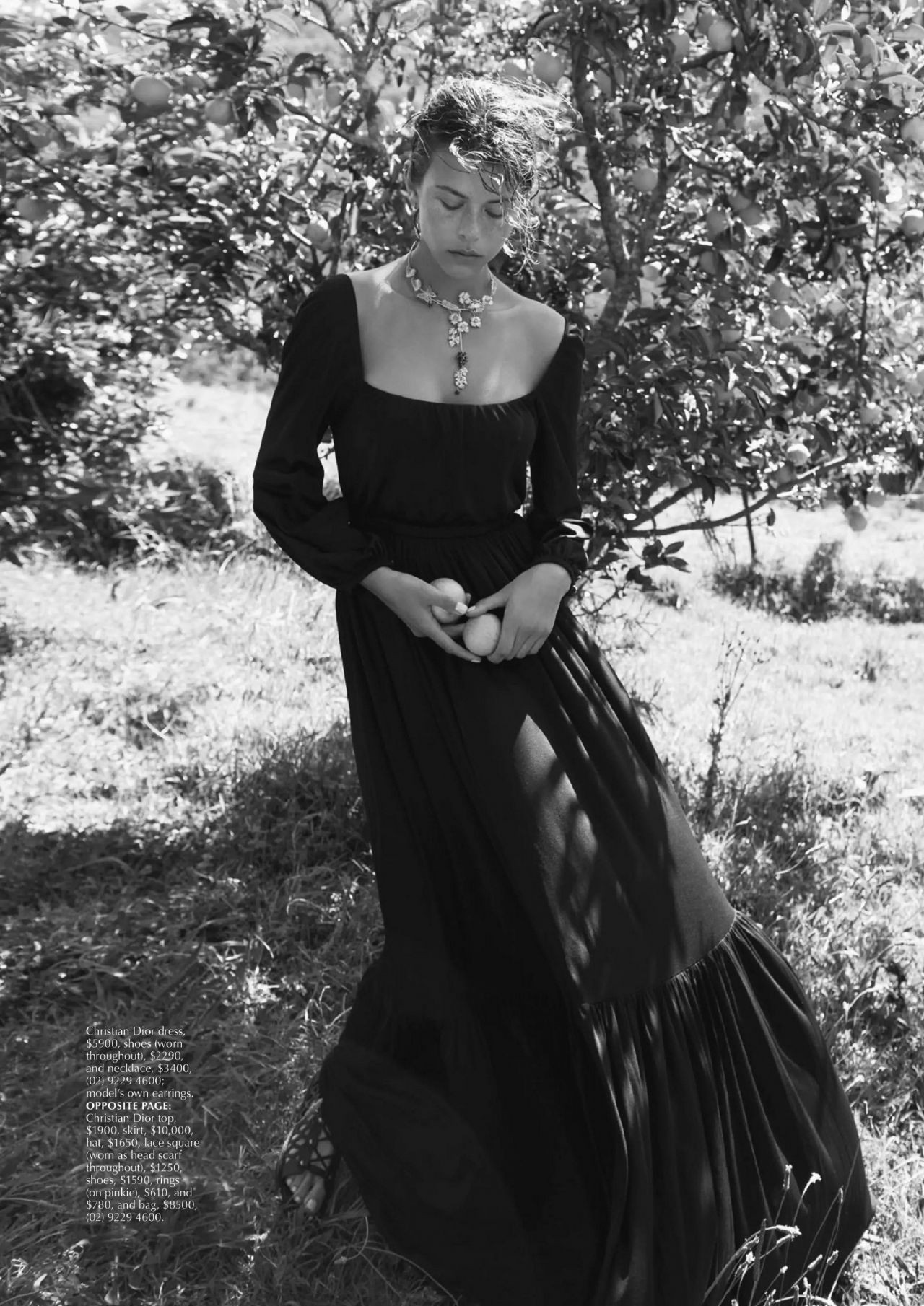 Mẫu 9x Georgia Fowler quyến rũ thôi miên người nhìn ảnh 3