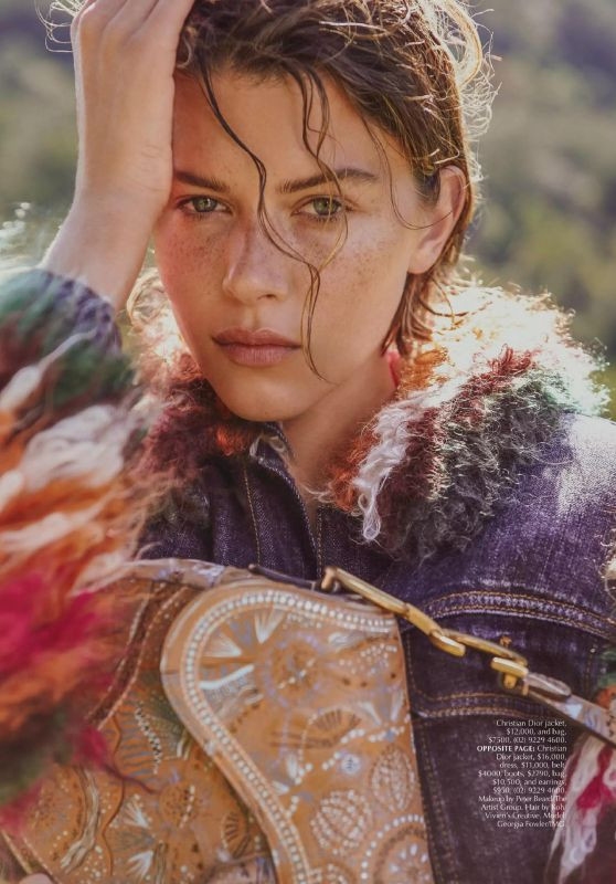 Mẫu 9x Georgia Fowler quyến rũ thôi miên người nhìn ảnh 4