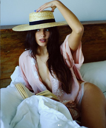 Vẻ đẹp đàn bà nóng bỏng gây mê của nàng mẫu Pháp ảnh 3